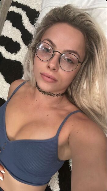 🔥 Liv morgan  page leaked private photo uncensored full