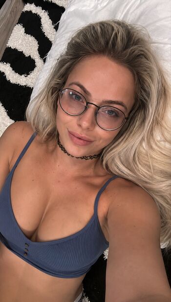 🔥 Liv morgan  page leaked private photo uncensored full