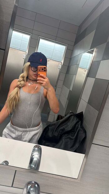 🔥 Liv morgan  page leaked private photo uncensored full