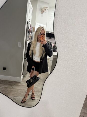 🔥 Liv morgan  page leaked private photo uncensored full