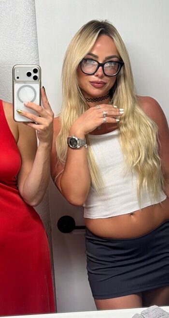 🔥 Liv morgan  page leaked private photo uncensored full