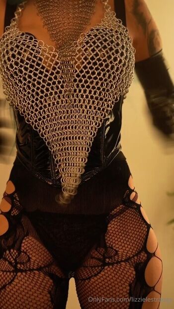 🔥 Lizzielestrange leaked private photo uncensored full