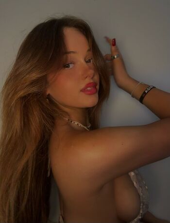 🔥 Louiselaingx leaked private photo uncensored full