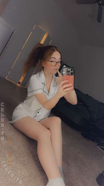 🔥 Lyssaurora page leaked private photo uncensored full