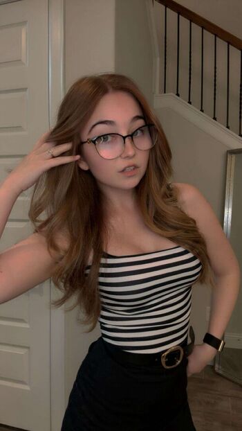 🔥 Lyssaurora page leaked private photo uncensored full