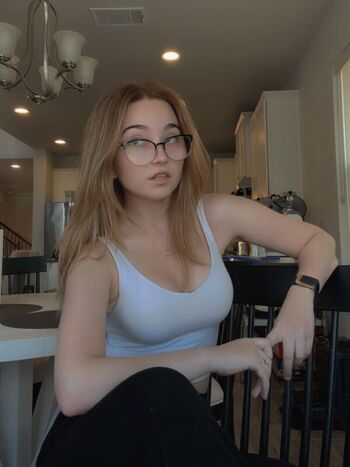 🔥 Lyssaurora page leaked private photo uncensored full
