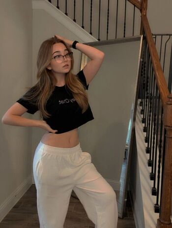 🔥 Lyssaurora page leaked private photo uncensored full
