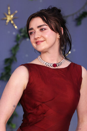 🔥 Maisie williams page leaked private photo uncensored full