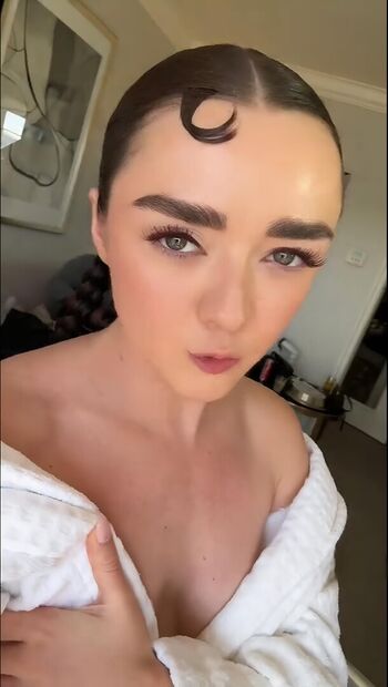 🔥 Maisie williams page leaked private photo uncensored full