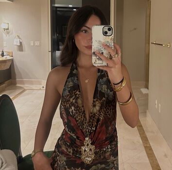 🔥 Miaarhodes leaked private photo uncensored full