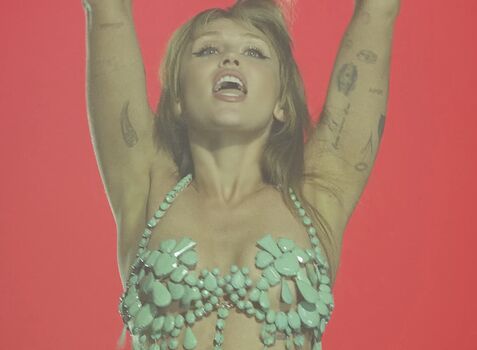 🔥 Miley cyrus page leaked private photo uncensored full