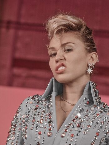 🔥 Miley cyrus page leaked private photo uncensored full