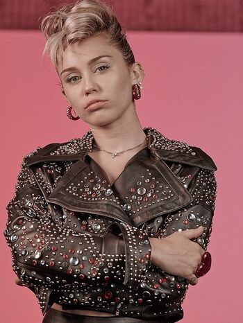 🔥 Miley cyrus page leaked private photo uncensored full