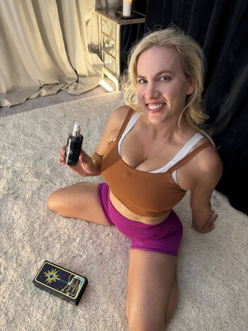 🔥 Mondragon chiropractic  page leaked private photo uncensored full