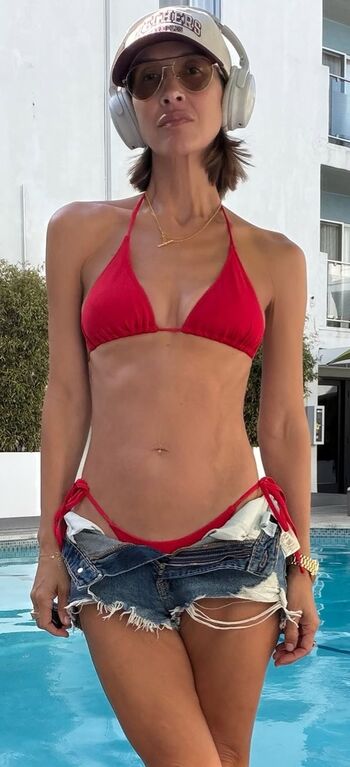🔥 Myleene klass leaked private photo uncensored full