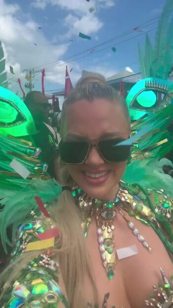 🔥 Nicole arbour page leaked private photo uncensored full