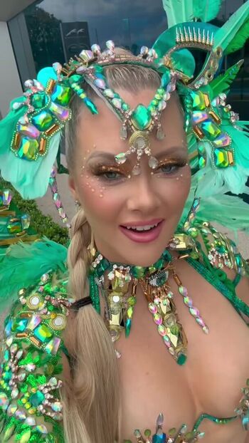 🔥 Nicole arbour page leaked private photo uncensored full