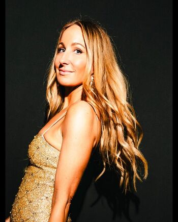 🔥 Nikki glaser leaked private photo uncensored full