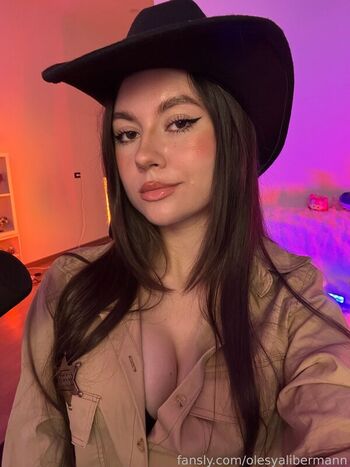 🔥 Olesyaliberman  page leaked private photo uncensored full