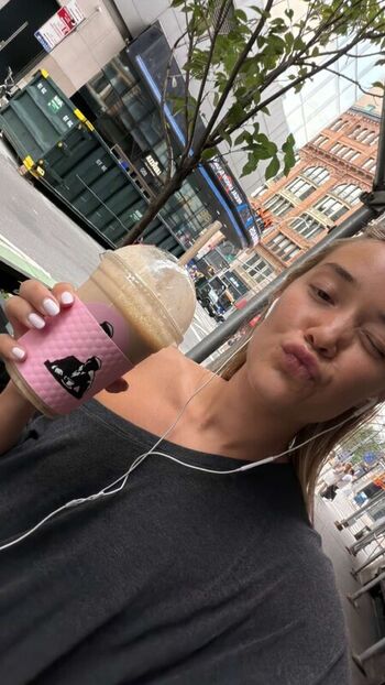 🔥 Olivia ponton page leaked private photo uncensored full