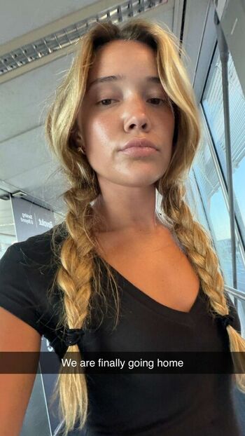 🔥 Olivia ponton page leaked private photo uncensored full
