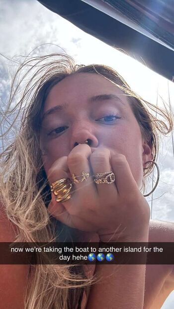 🔥 Olivia ponton leaked private photo uncensored full