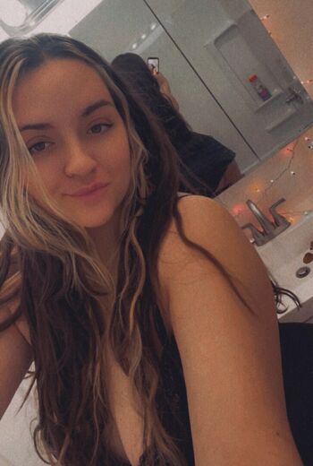 🔥 Oohkarlalala page leaked private photo uncensored full