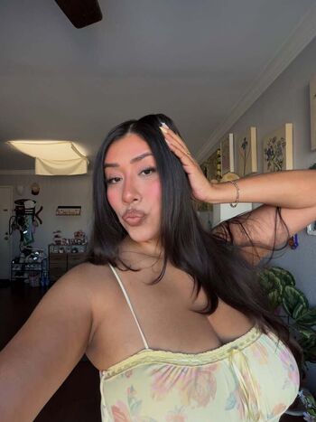 🔥 Perks of being claudia leaked private photo uncensored full