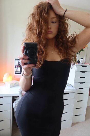 🔥 Pheobeisginger page leaked private photo uncensored full