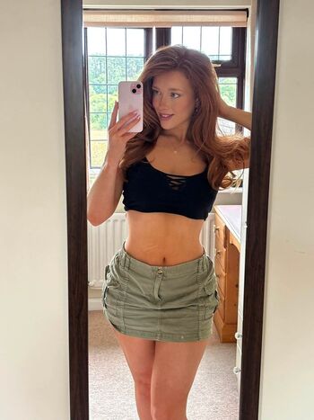 🔥 Pheobeisginger page leaked private photo uncensored full