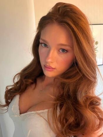 🔥 Pheobeisginger leaked private photo uncensored full