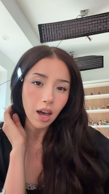 🔥 Pokimane  page leaked private photo uncensored full