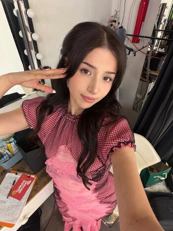 🔥 Pokimane  page leaked private photo uncensored full