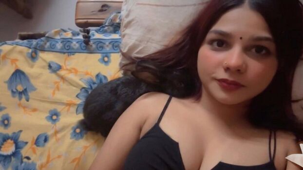 🔥 Preetiwoman page leaked private photo uncensored full
