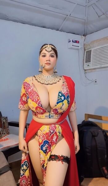 🔥 Preetiwoman page leaked private photo uncensored full