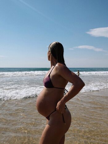 🔥 Pregnant celebs page leaked private photo uncensored full