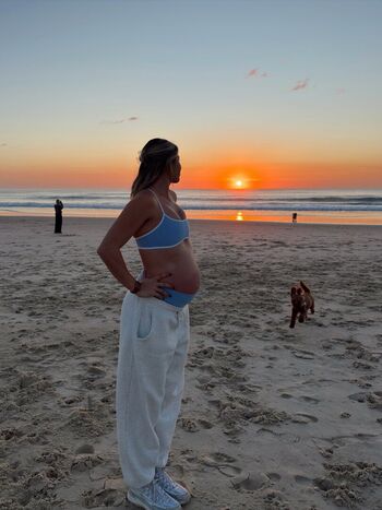 🔥 Pregnant celebs leaked private photo uncensored full