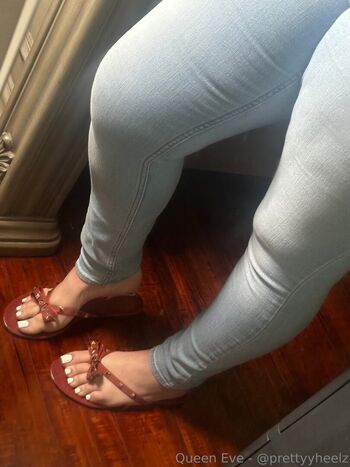 🔥 Prettyyheelz leaked private photo uncensored full
