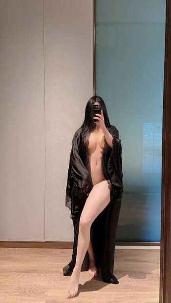 🔥 Qiaoniutt  page leaked private photo uncensored full