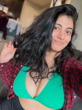 🔥 Rashmi van page leaked private photo uncensored full