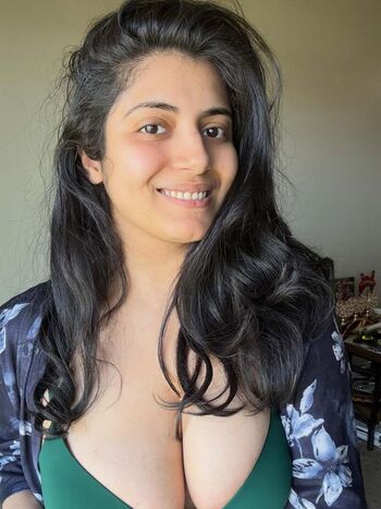 🔥 Rashmi van page leaked private photo uncensored full