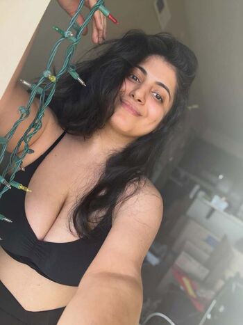 🔥 Rashmi van page leaked private photo uncensored full
