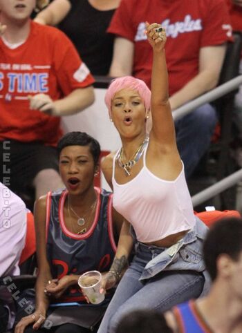 🔥 Rihanna  page leaked private photo uncensored full