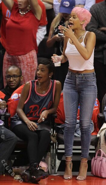 🔥 Rihanna  page leaked private photo uncensored full