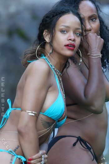 🔥 Rihanna  page leaked private photo uncensored full