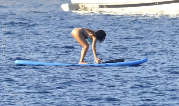 🔥 Rihanna  page leaked private photo uncensored full