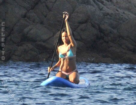 🔥 Rihanna  page leaked private photo uncensored full
