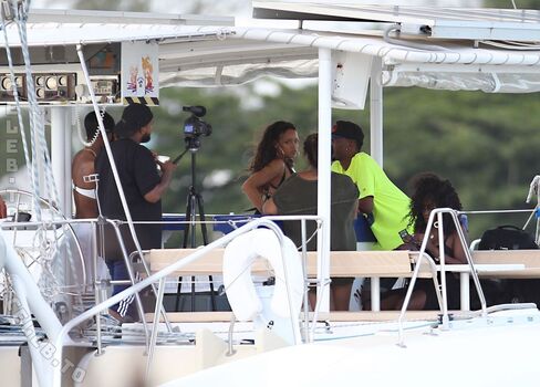 🔥 Rihanna  page leaked private photo uncensored full