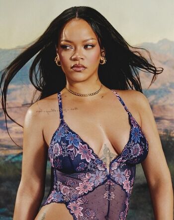 🔥 Rihanna  page leaked private photo uncensored full