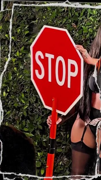 🔥 Rihanna  page leaked private photo uncensored full